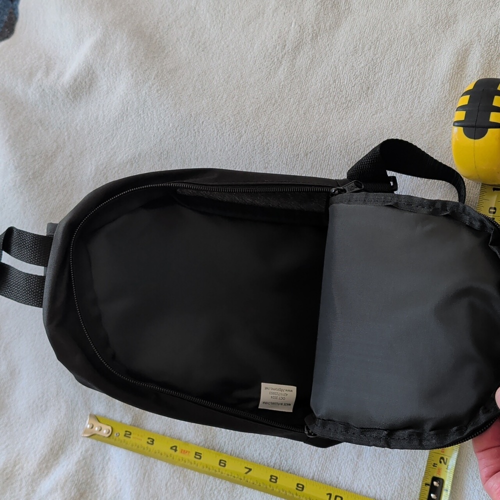 Harley Davidson Black Sling Bag - Picture 7 of 9